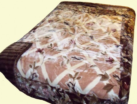 Poptex Two-Ply Brown-Green Floral Mink Blanket